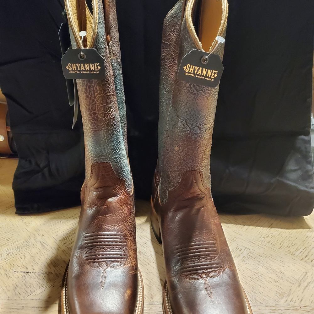 Shyanne Distressed Brown and Blue Cowboy Boots